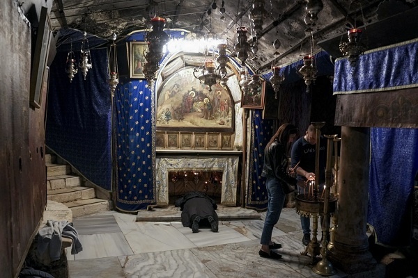 Perayaan Natal di Kota Betlehem dalam Bayangan Duka Perang Hamas-Israel 