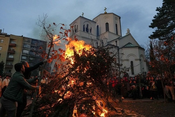 Perayaan Natal Gereja Ortodoks Dibayangi Konflik dan Perang