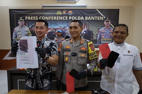 Polisi Banten Buru Tersangka Pemburu Badak Jawa di TN Ujung Kulon