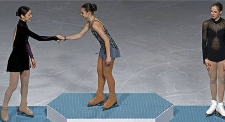 Sochi 2014: Adelina Sotnikova Rebut Emas Seluncur Indah, Taklukkan Juara Bertahan Kim Yu Na