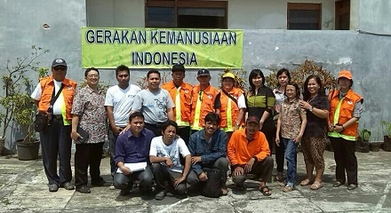 Aksi Sosial GKI Malang Raya untuk Korban Gunung Kelud 