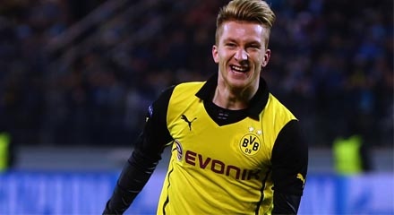 Dortmund Permalukan Zenit di Rumahnya Sendiri