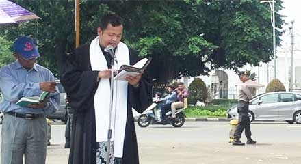 Pendeta Yogi Hapsoro: Ibadah Seberang Istana untuk Memperjuangkan Kebenaran dengan Lebih Bermoral