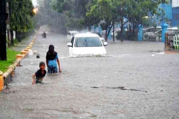 Banjir Juga Terjadi di Majalengka dan Cirebon