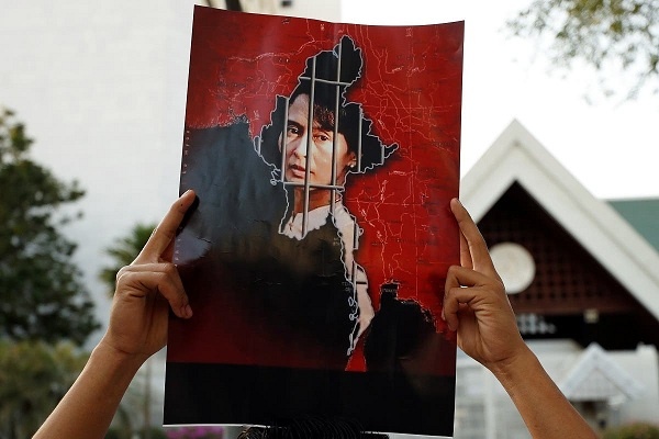 Pengadilan Myanmar, Suu Kyi Hadapi Dua Tuduhan Tambahan