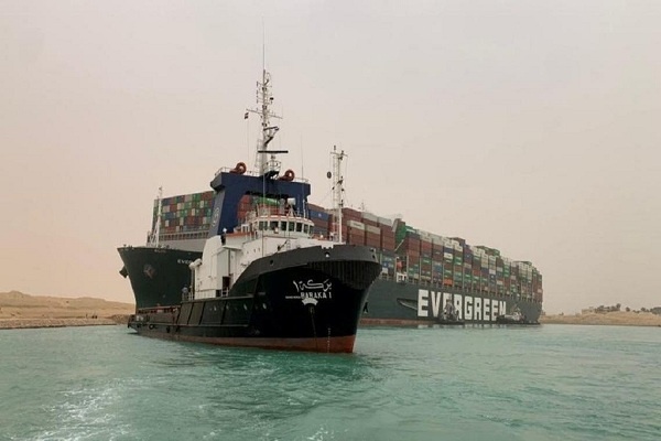 Pemilik Kapal Yang Kandas di Terusan Suez Minta Maaf