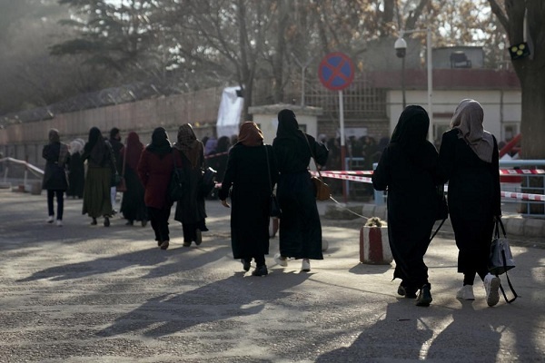 Mahasiswi Wajib Berpakaian Islami, Perguruan Tinggi Afghanistan Kembali Dibuka