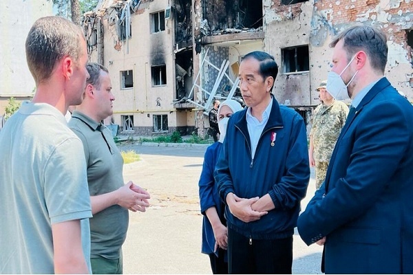 Jokowi: Hentikan Perang, Jangan Ada Lagi Kota di Ukraina yang Rusak