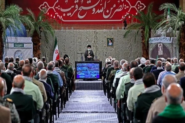 Ali Khamenei Menolak Komentar Protes Jilbab Yang Meluas di Iran
