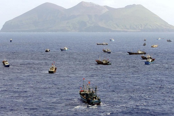 China Kelabuhi dengan Gunakan Kapal Sipil untuk Tugas Militer