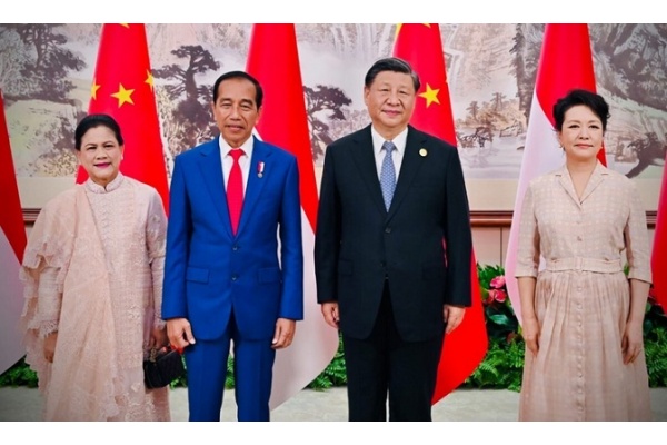 Jokowi Bertemu Xi Jinping, Bahas Kerja Sama Ekonomi dan Stabilitas Kawasan