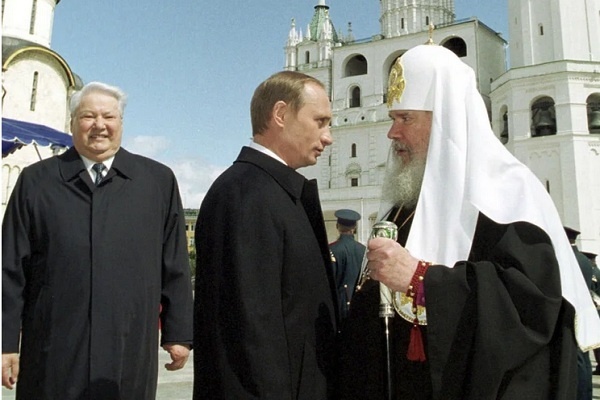 Peristiwa Penting Selama 24 Tahun Putin Berkuasa di Rusia