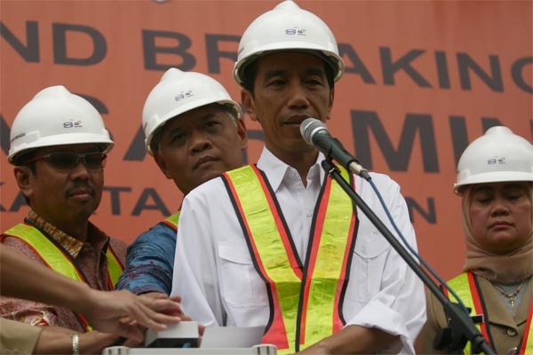Gubernur Joko Widodo Resmikan Pembangunan RSUD Pasar Minggu