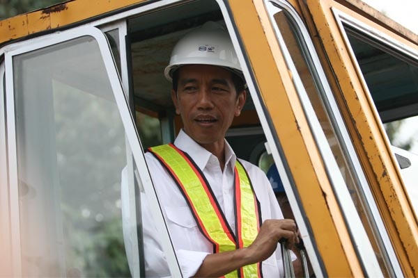 Gubernur Joko Widodo Resmikan Pembangunan RSUD Pasar Minggu