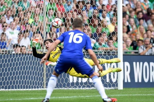 Laga Persahabatan: Bremen Bungkam Chelsea 3-0