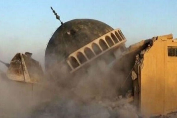 Jihadis ISIL Hancurkan Masjid dan Bangunan di Mosul