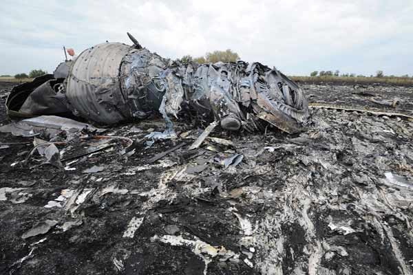 Jatuhnya Pesawat MH17, Rusia dan Ukraina Saling Tuding 