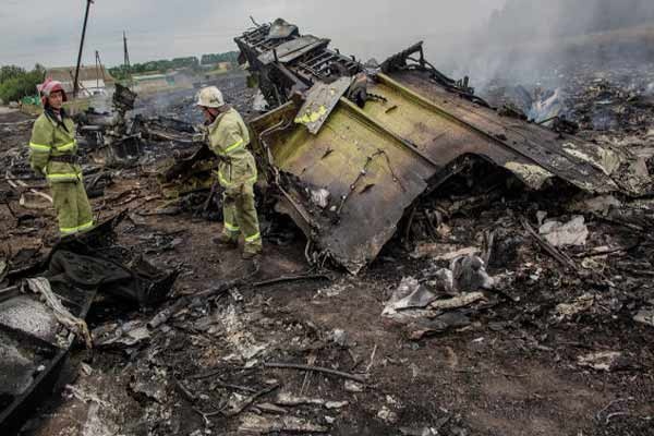 Ukraina Sesalkan Black Box Pesawat MH17 Dibawa ke Moskow