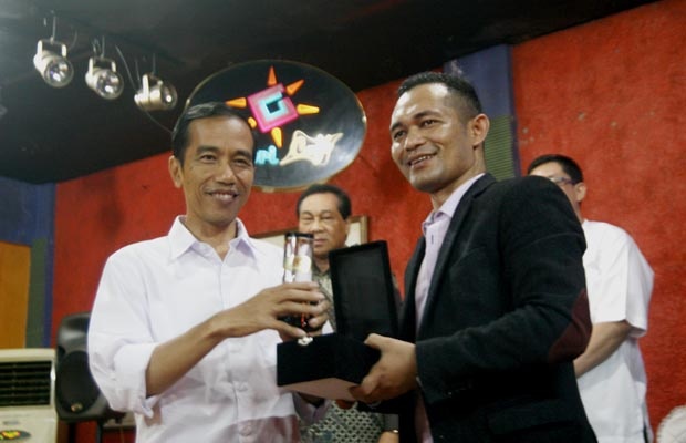 Jokowi Menerima Penghargaan Figur Pluralis