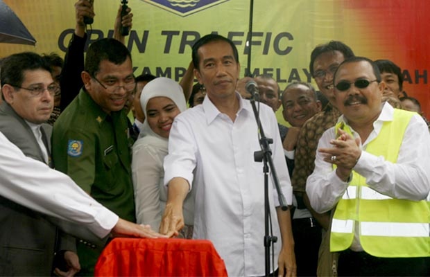 Jokowi Resmikan JLNT Kampung Melayu-Tanah Abang