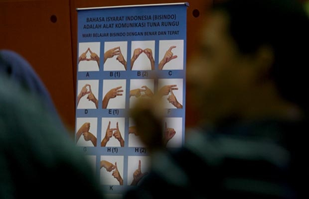 Penyandang Disabilitas Minta Bisindo Dijadikan Bahasa Isyarat Nasional