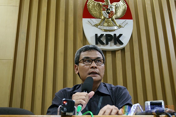 KPK: Wali Kota Palembang dan Istrinya Tersangka Suap