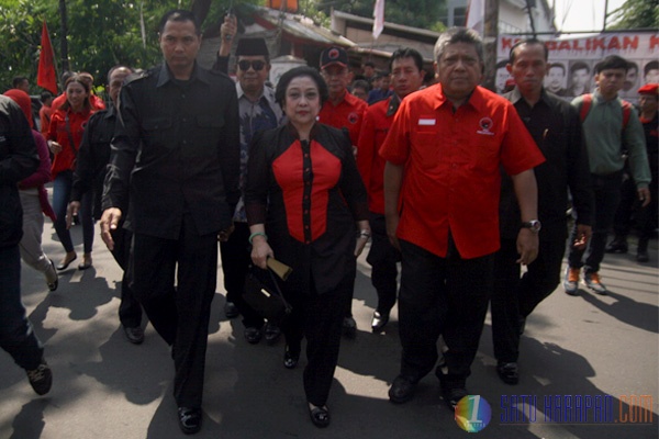 Megawati Hadiri Upacara Peringatan HUT RI di Markas PDIP