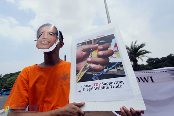 Aktivis Satwa Demo Jokowi Berhenti Membeli Burung Ilegal