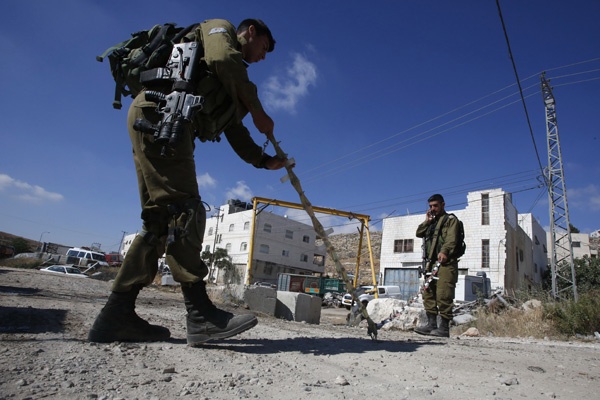 Israel Buka Kembali Pos Penyeberangan Palestina