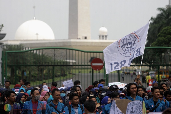 Aksi Bela Rakyat, Ratusan Mahasiswa Tuntut Pemerintah
