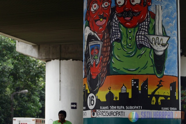 Mural Jakarta Baru Hiasi Dinding Stasiun Gambir