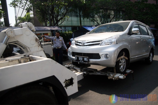 Dishub Jakarta Selatan Gelar Operasi Parkir Liar