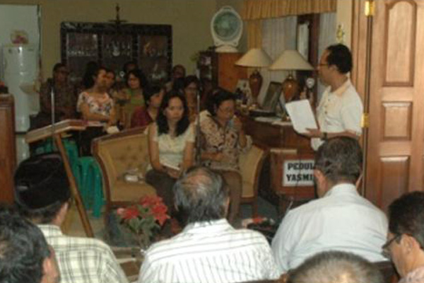 Jemaat GKI Yasmin Ibadah di Rumah Warga Jemaat