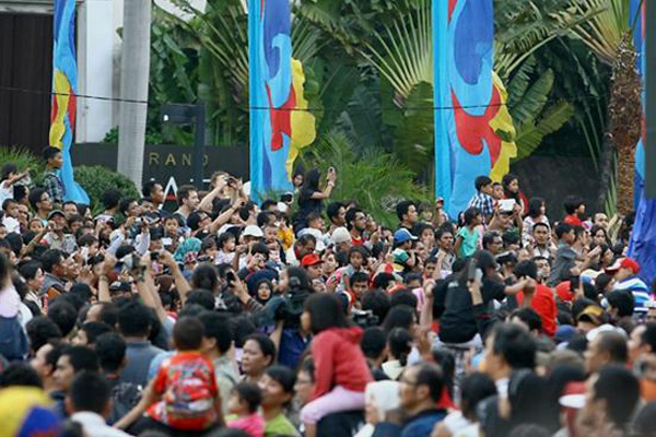 Warga Gelar Karnaval Meriahkan Ultah Ke-486 Jakarta