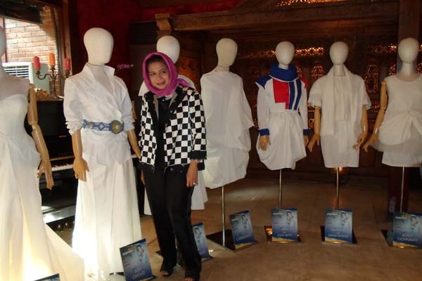 30 Desainer Ramaikan Bazaar Fashion Festival