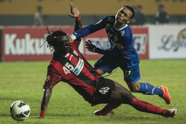 Persib Bandung Rebut Gelar Juara ISL dari Persipura