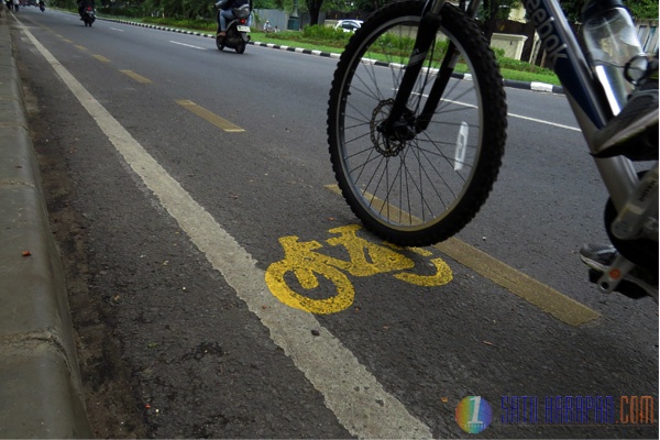 Jalur Sepeda Jalan Diponegoro Belum Maksimal Difungsikan