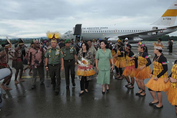 Panglima TNI Tinjau Pos Perbatasan RI-PNG