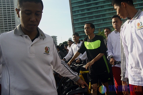 Jokowi Gowes Sepeda Olahraga Pagi