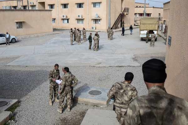 Latihan Militer Warga Kristen Irak untuk Rebut Kembali Kota Mereka dari NIIS