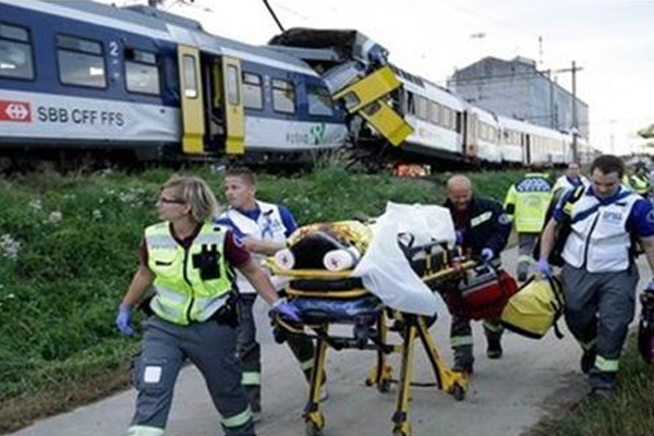 35 Orang Luka dalam Kecelakaan Kereta di Swiss