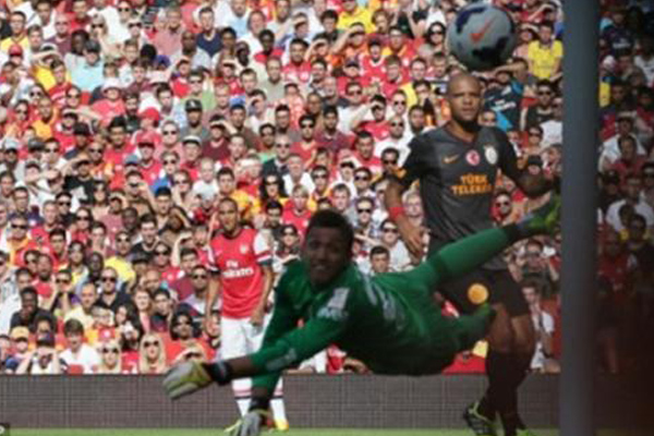 Piala Emirates: Galatasaray Juara Turnamen, Kalahkan Arsenal 2-1   