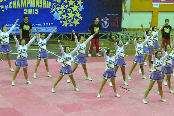 Tim–tim Cheerlading Surabaya Merajai NCC 2015