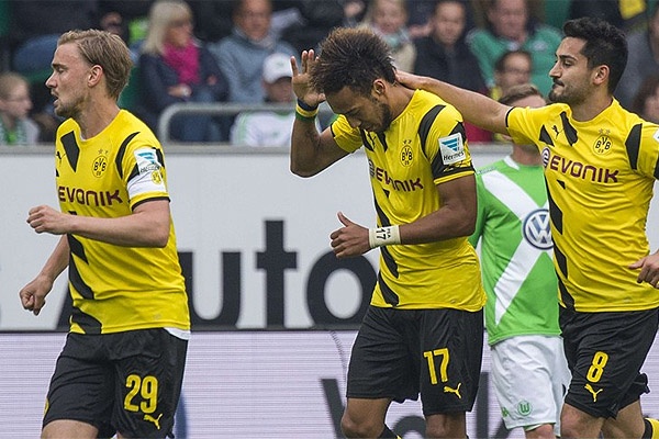 Wolfsburg Mantapkan Diri di Peringkat Kedua