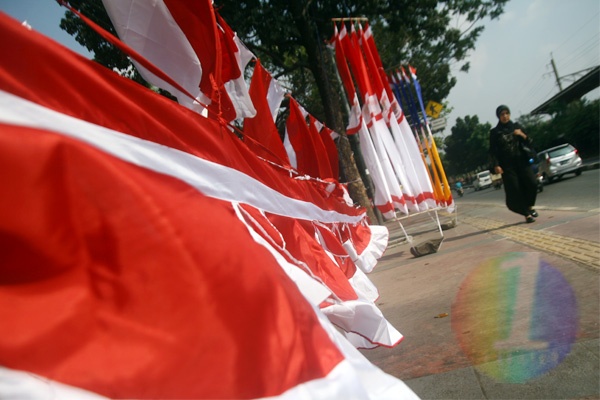 Sambut 17-an Pedagang Bendera Mulai Berjualan