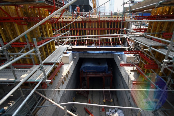 Bor Raksasa Terowongan MRT Mulai Dipasang