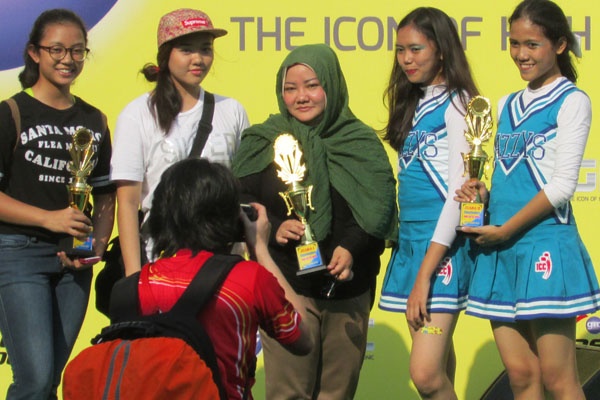 FCSI Selenggarakan Kompetisi Cheerleading di Tengah Bulu Tangkis