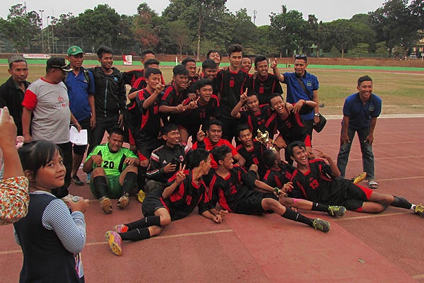 Pelatih Pesantren Al Ikhlas Berharap Sepak Bola RI Bersatu