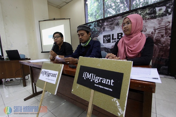 Setahun Jokowi-JK, Negara Dinilai Belum Lindungi Buruh Migran