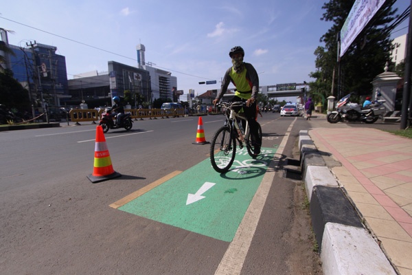 Jalur Khusus Sepeda Kota Depok Hari Ini Dibuka
